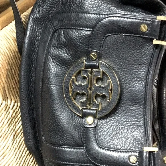 Tory Crossbody - Picture 1 of 1